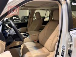 تۆیۆتا لاند کروزەر